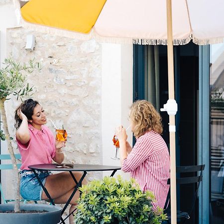 Appart'Hotel Les Fleurines By Urban Style فيلفرانش-دي-رويرغ المظهر الخارجي الصورة